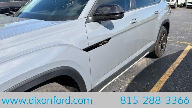2025 Volkswagen Atlas Peak Edition 4Motion