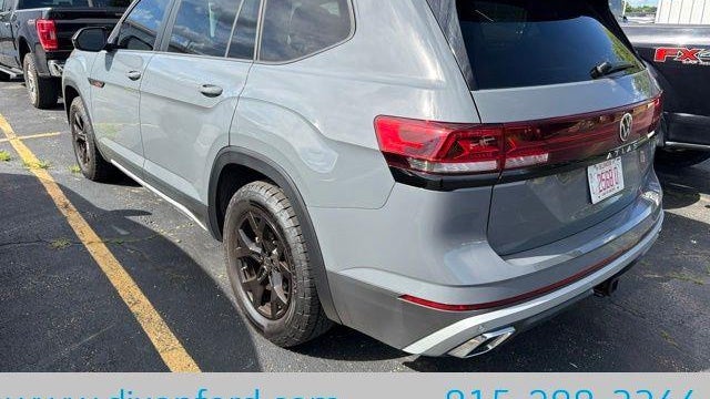 2025 Volkswagen Atlas Peak Edition 4Motion