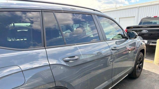 2025 Volkswagen Atlas Peak Edition 4Motion