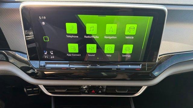 2025 Volkswagen Atlas Peak Edition 4Motion