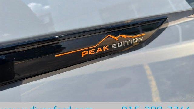 2025 Volkswagen Atlas Peak Edition 4Motion