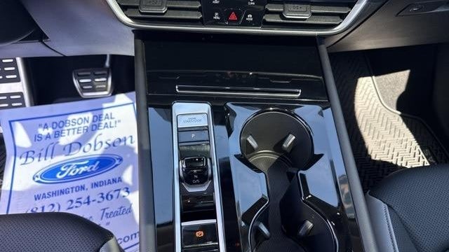2025 Volkswagen Atlas Peak Edition 4Motion