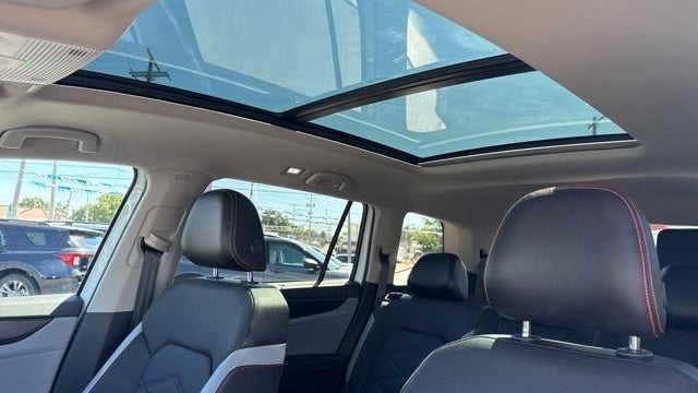 2025 Volkswagen Atlas Peak Edition 4Motion