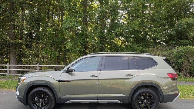 2025 Volkswagen Atlas Peak Edition 4Motion