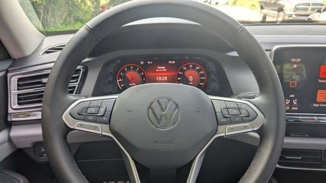 2025 Volkswagen Atlas Peak Edition 4Motion