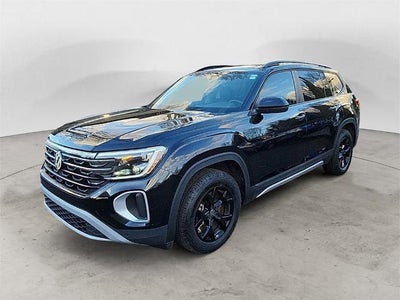 2024 Volkswagen Atlas AWD Peak Edition SE 4motion 4DR SUV W/Technology