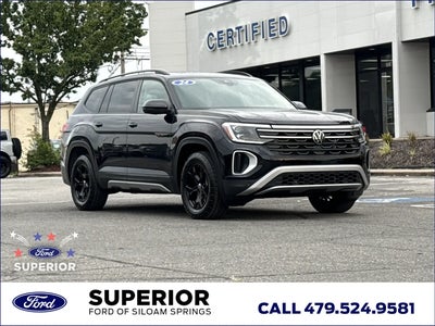Photo of a 2024 Volkswagen Atlas AWD Peak Edition SE 4motion 4DR SUV W/Technology for sale