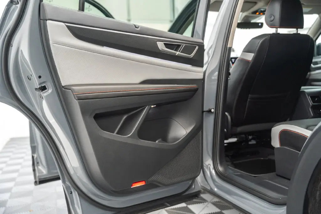 2025 Volkswagen Atlas - $36,500