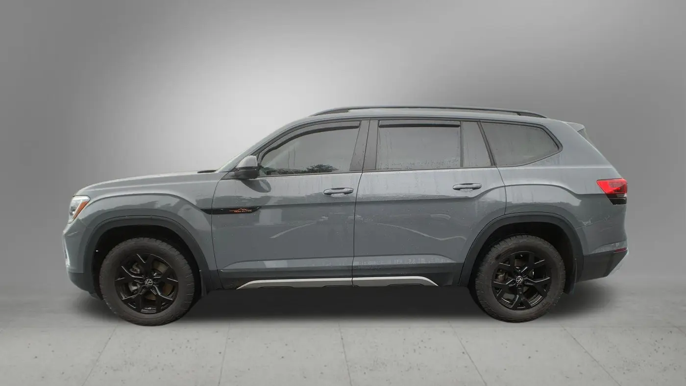 2025 Volkswagen Atlas Peak Edition 4Motion