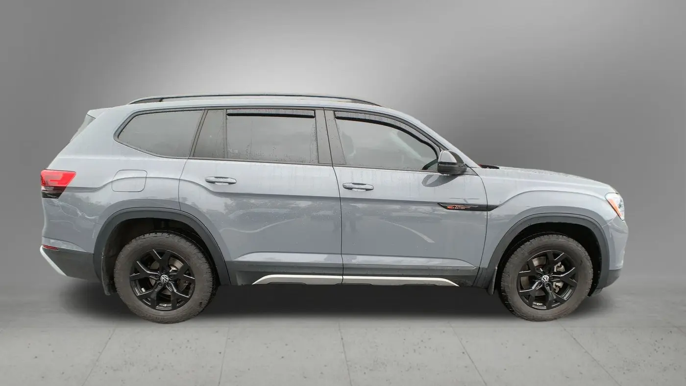 2025 Volkswagen Atlas Peak Edition 4Motion