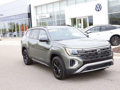 Photo of a 2025 Volkswagen Atlas AWD Peak Edition 4motion 4DR SUV for sale