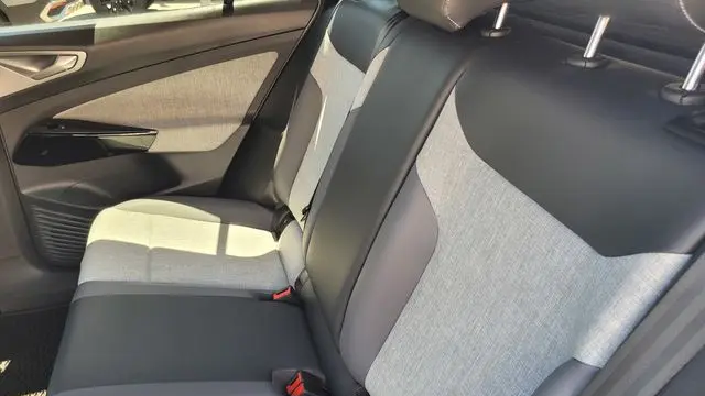 2025 Volkswagen ID 4  Pro