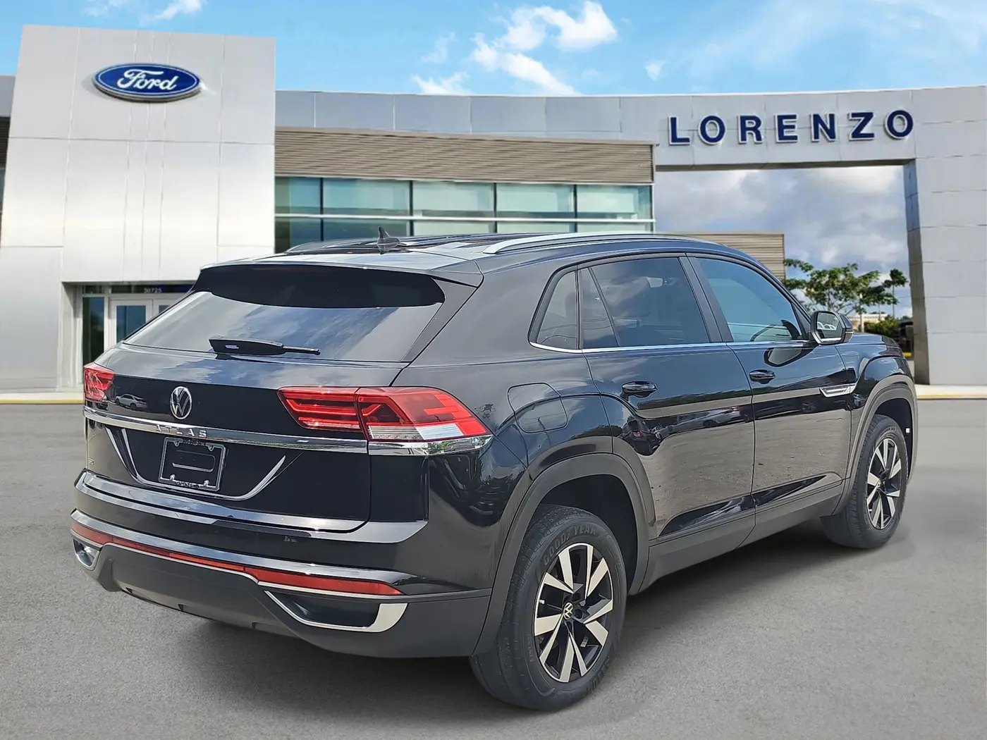 2022 Volkswagen Atlas - $19,790