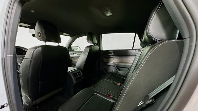 2022 Volkswagen Atlas Cross Sport SE