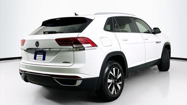 2022 Volkswagen Atlas Cross Sport SE