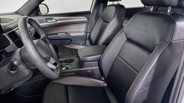 2022 Volkswagen Atlas Cross Sport SE