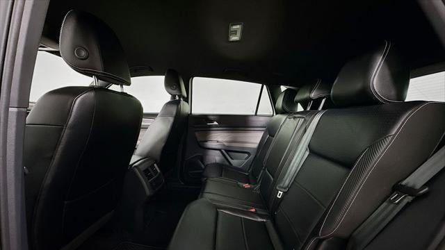 2022 Volkswagen Atlas Cross Sport SE