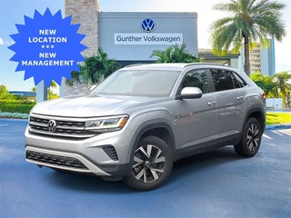 2023 Volkswagen Atlas Cross Sport with Pyrite Silver Metallic Exterior