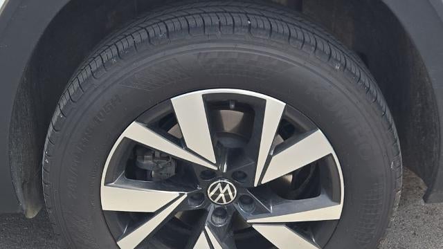 2023 Volkswagen Atlas Cross Sport SE