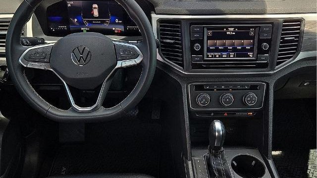 2023 Volkswagen Atlas Cross Sport SE