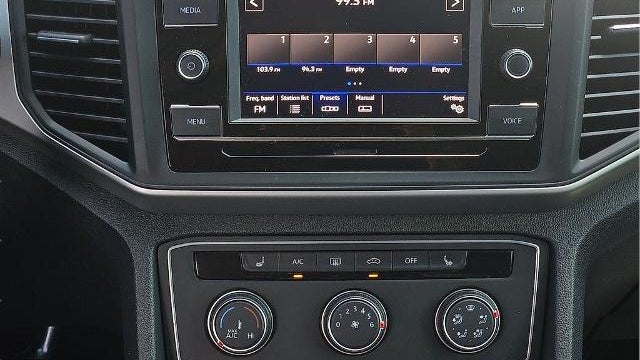 2023 Volkswagen Atlas Cross Sport SE