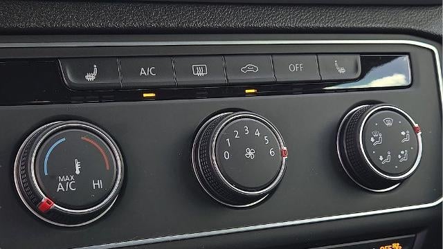 2023 Volkswagen Atlas Cross Sport SE