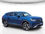 2022 Atlas Cross Sport Thumbnail 2