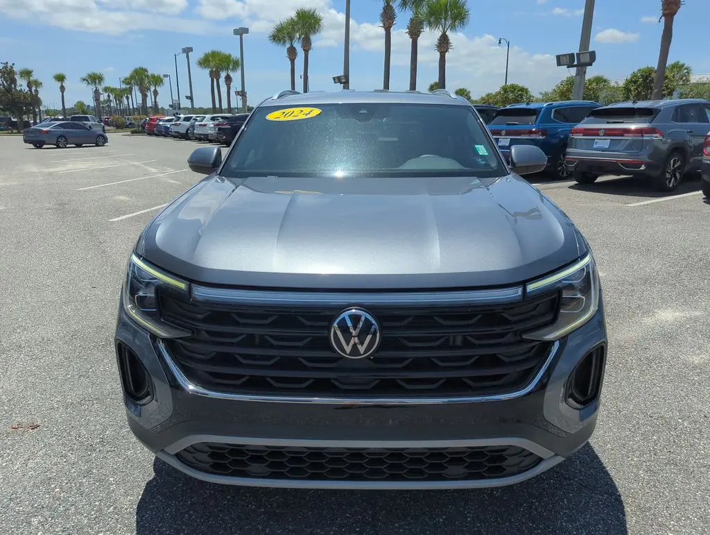 2024 Volkswagen Atlas - $24,371