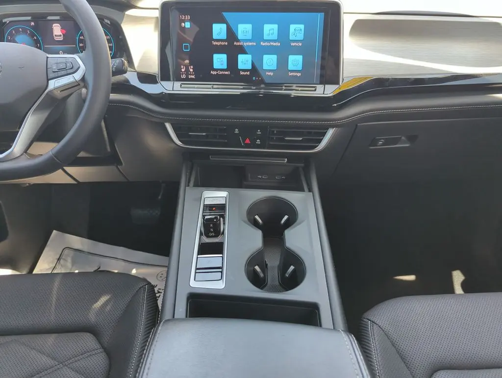 2024 Volkswagen Atlas - $24,371