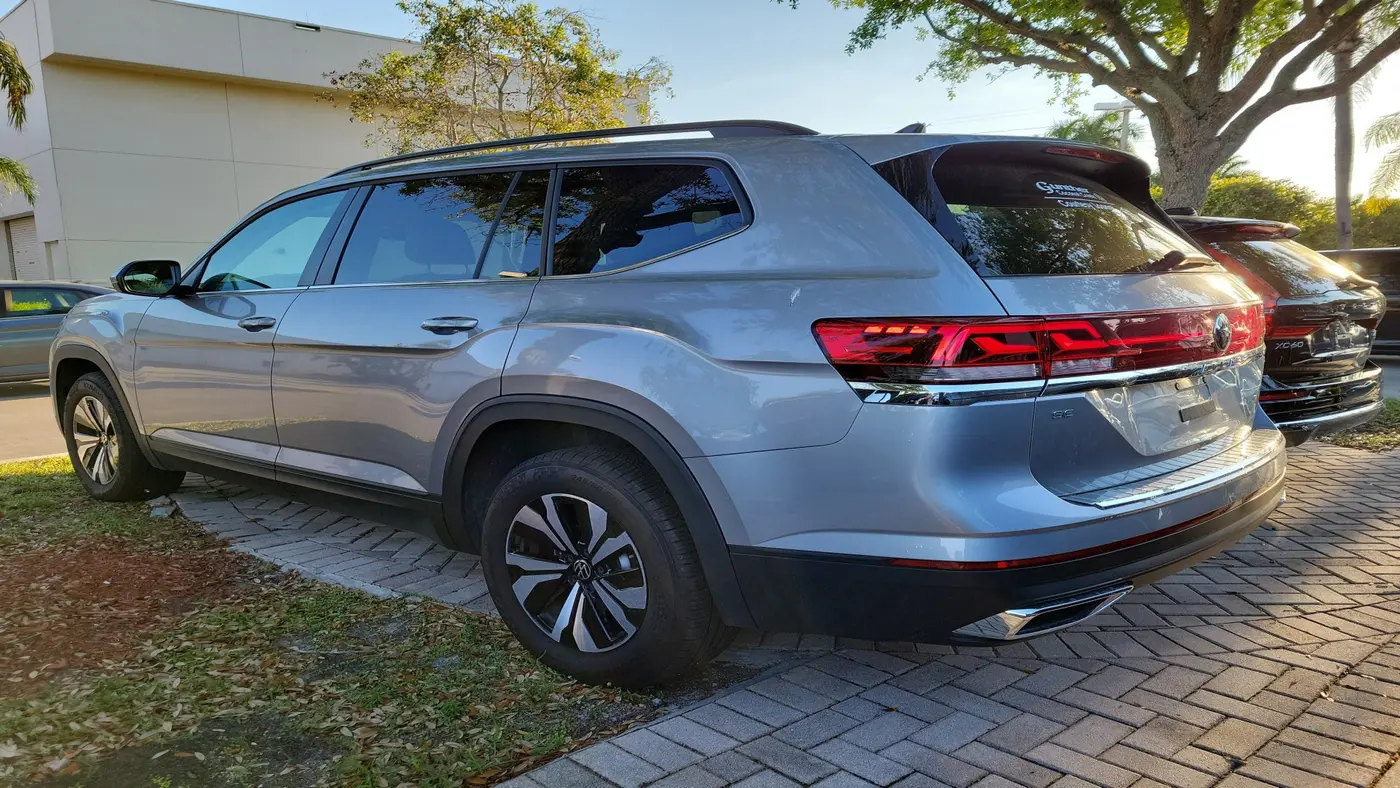 2026 Volkswagen Atlas SE