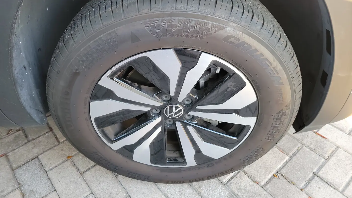 2026 Volkswagen Atlas SE