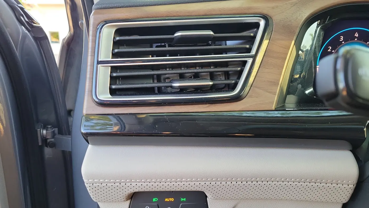 2026 Volkswagen Atlas SE