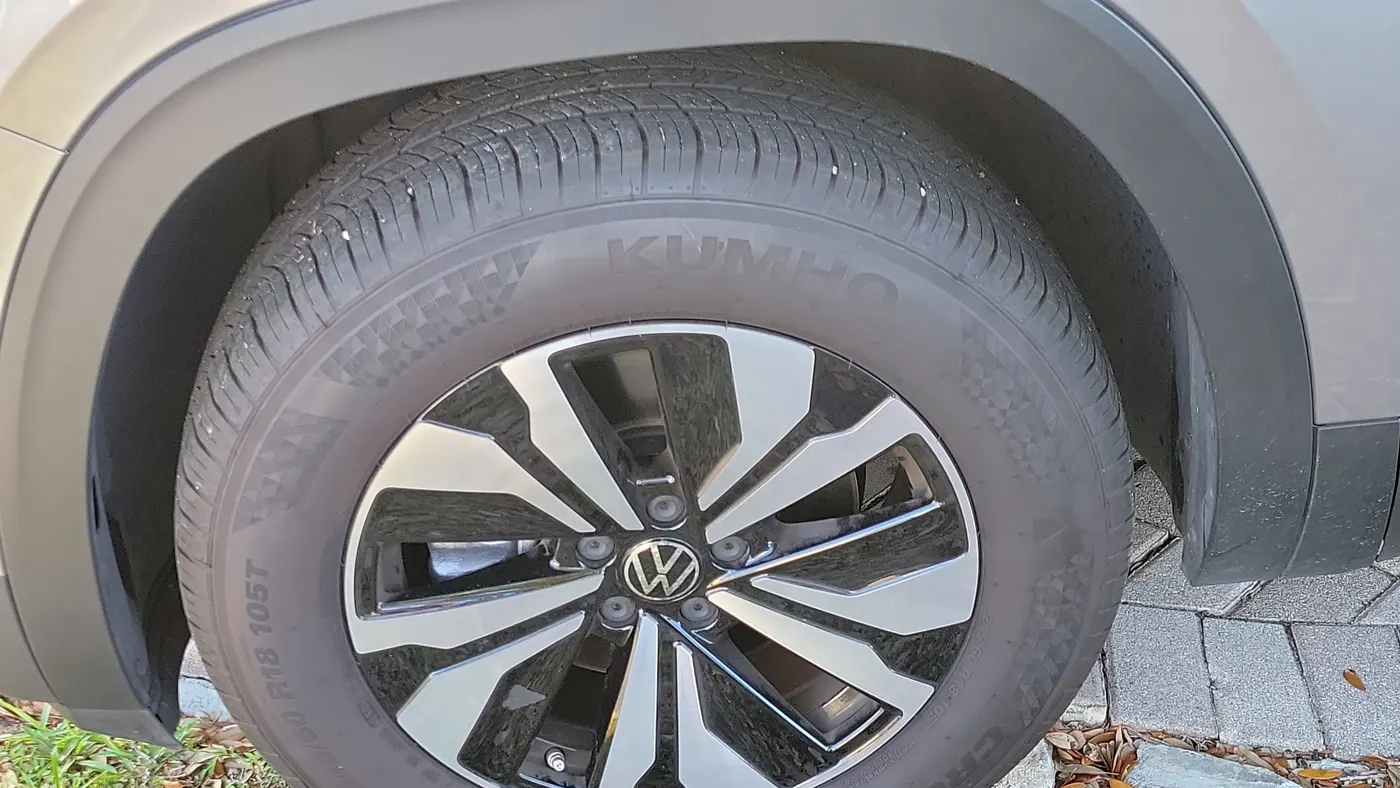 2026 Volkswagen Atlas SE