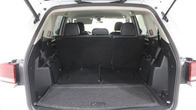2026 Volkswagen Atlas SE