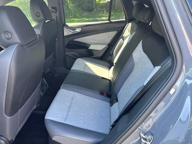 2023 Volkswagen Id.4 - $22,750