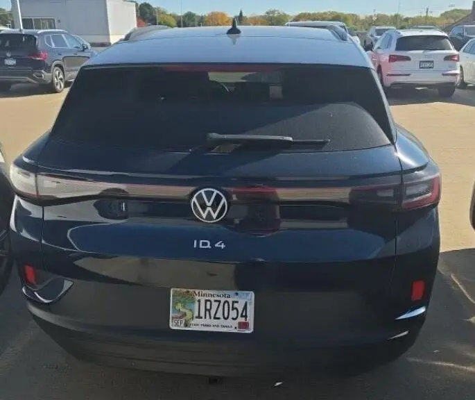 2023 Volkswagen Id.4 - $25,497