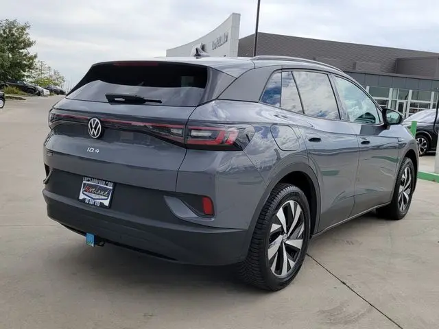 2023 Volkswagen Id.4 - $24,693