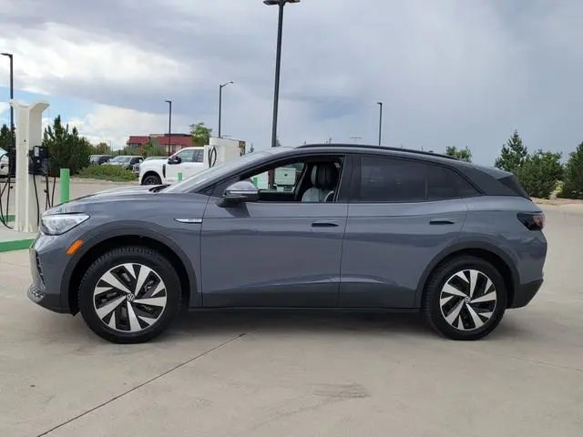 2023 Volkswagen Id.4 - $24,693