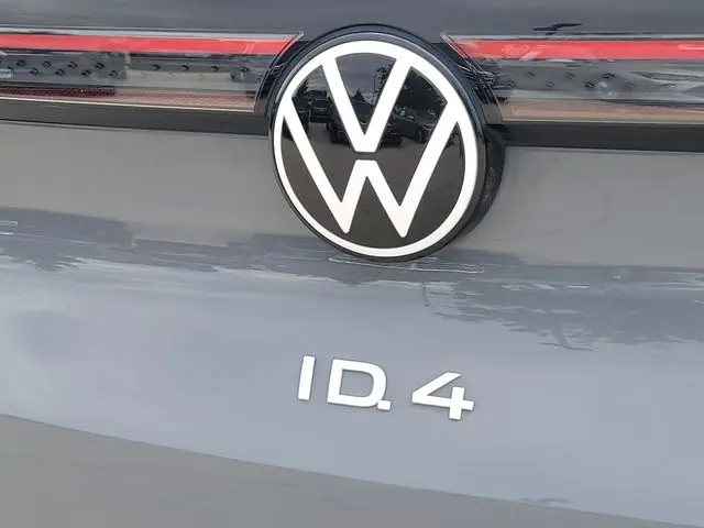 2023 Volkswagen Id.4 - $24,693