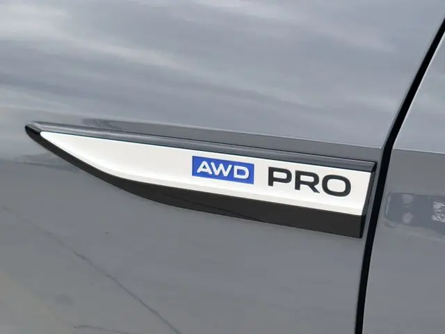 2023 Volkswagen Id.4 - $24,693