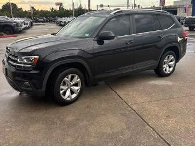 Photo of a 2019 Volkswagen Atlas SE 4DR SUV for sale
