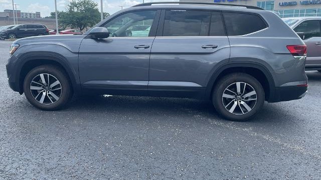 2023 Volkswagen Atlas SE