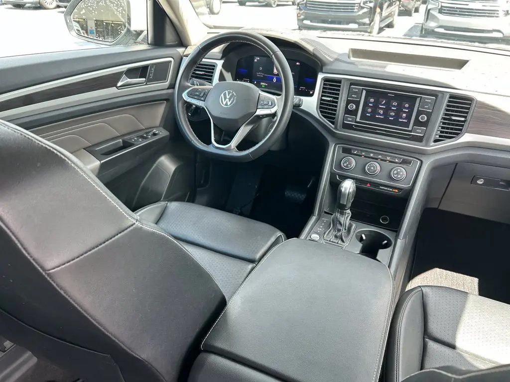 2023 Volkswagen Atlas - $18,997