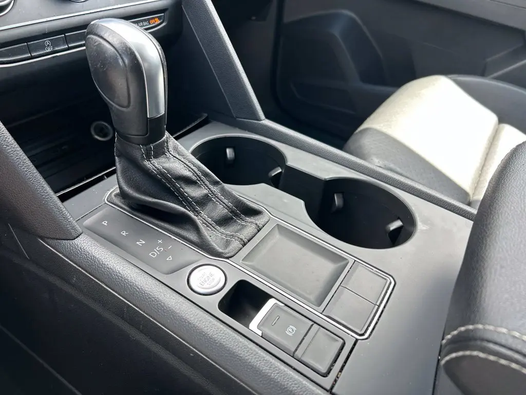 2023 Volkswagen Atlas - $18,997