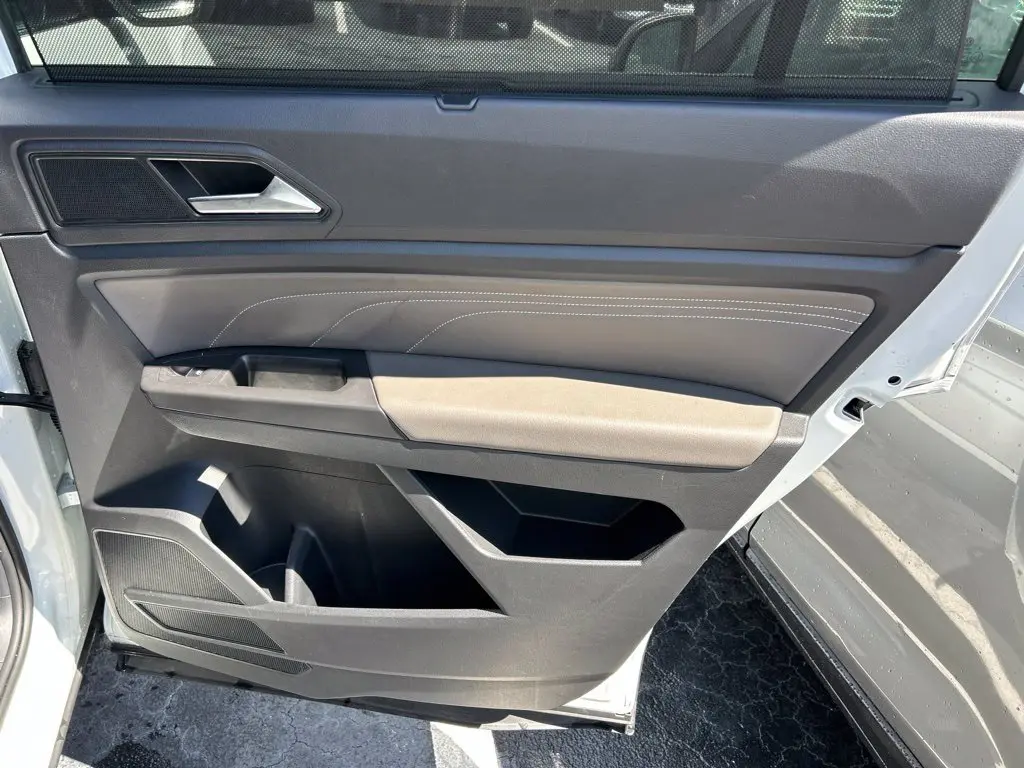 2023 Volkswagen Atlas - $18,997