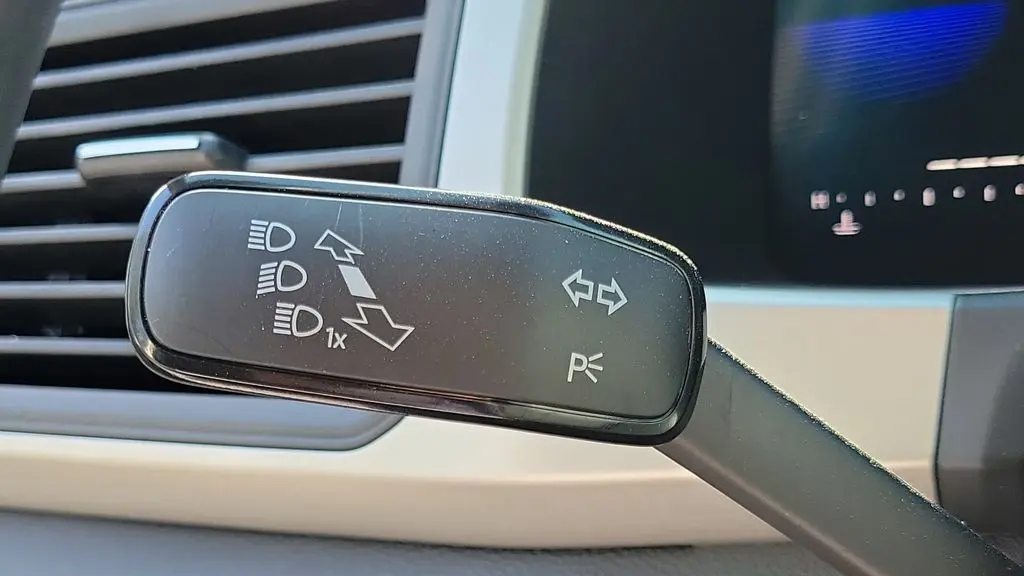 2023 Volkswagen Atlas SE