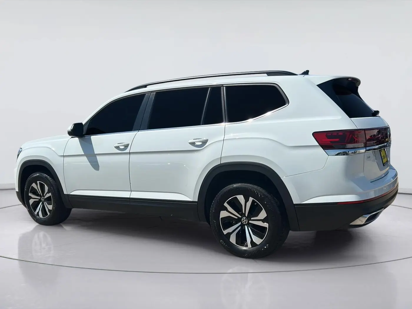 2025 Volkswagen Atlas - $28,900