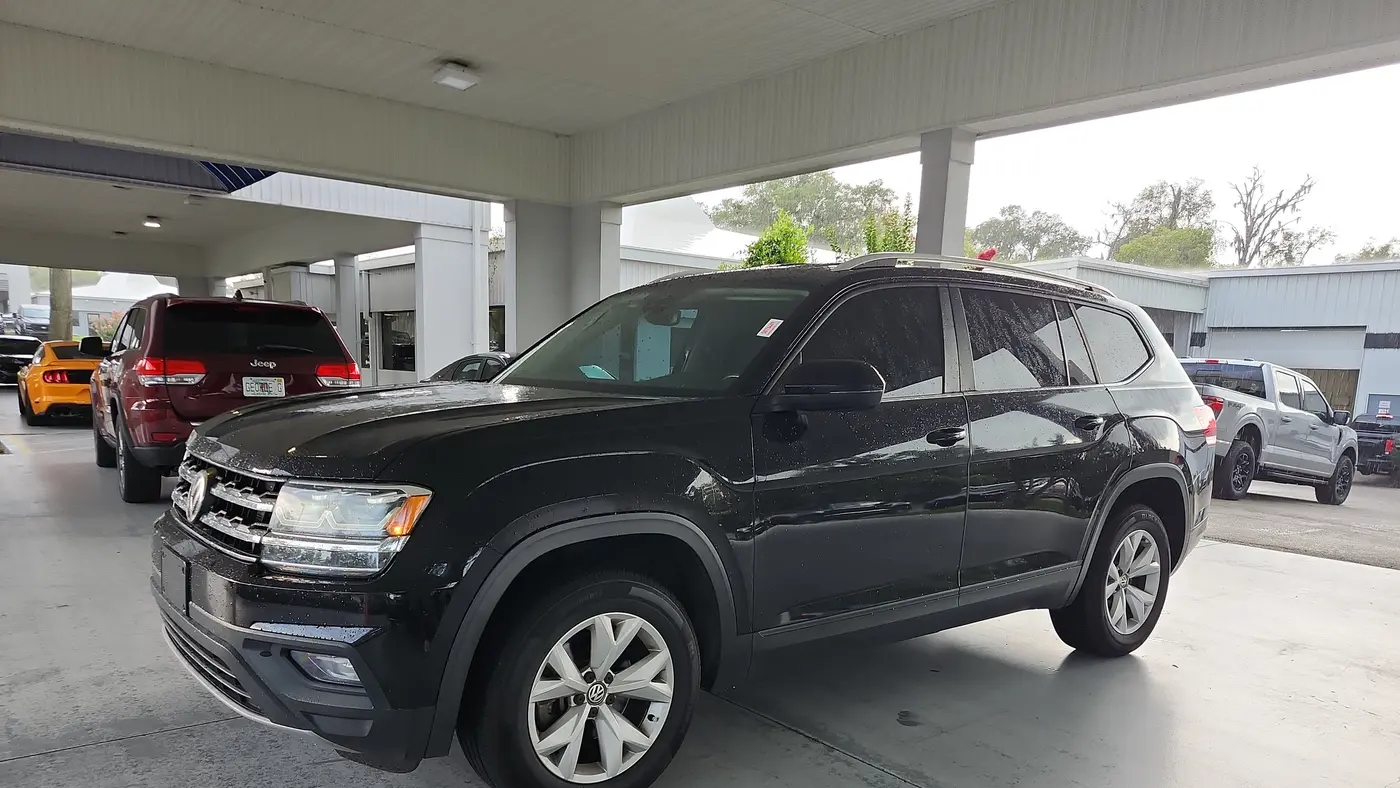 Preowned 2018 Volkswagen Atlas V6 SE for Sale