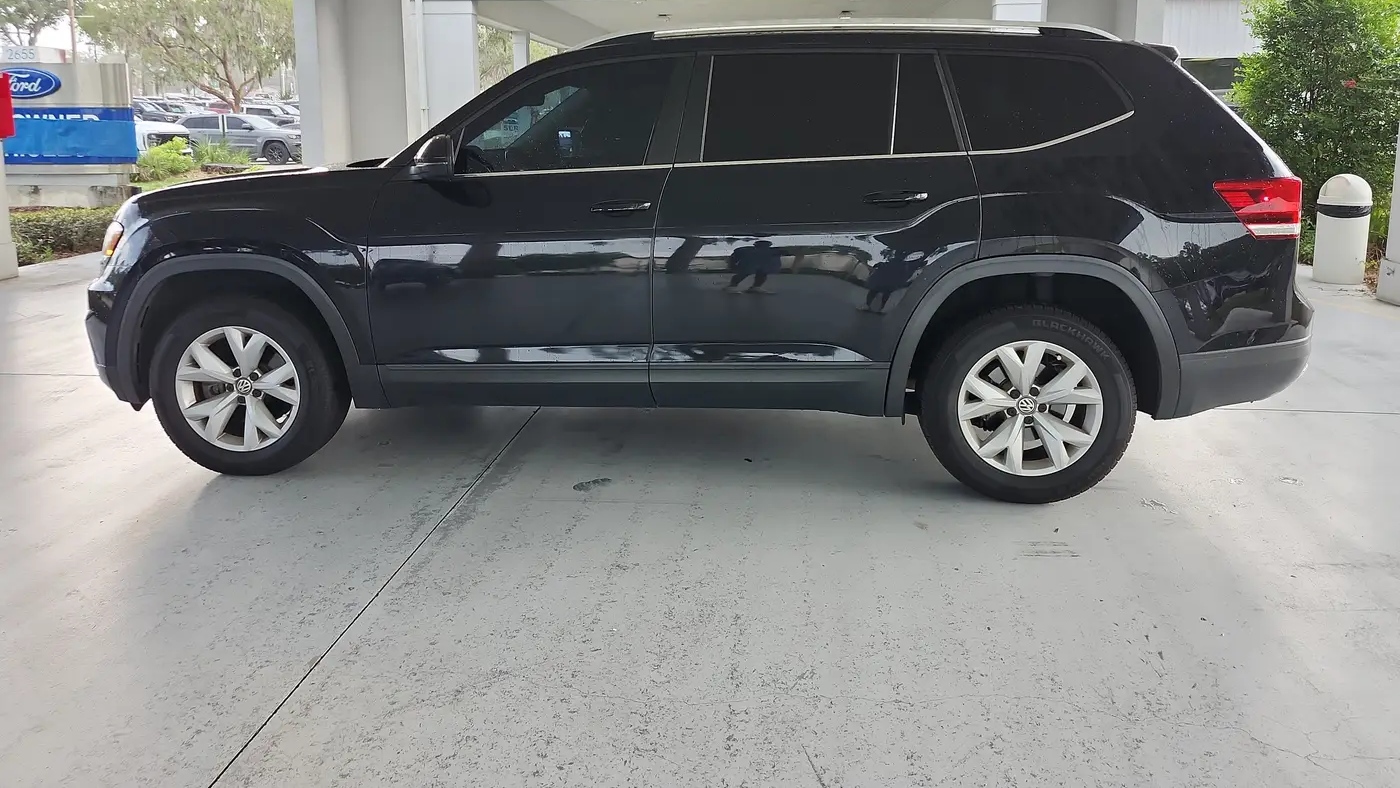 2018 Volkswagen Atlas V6 SE