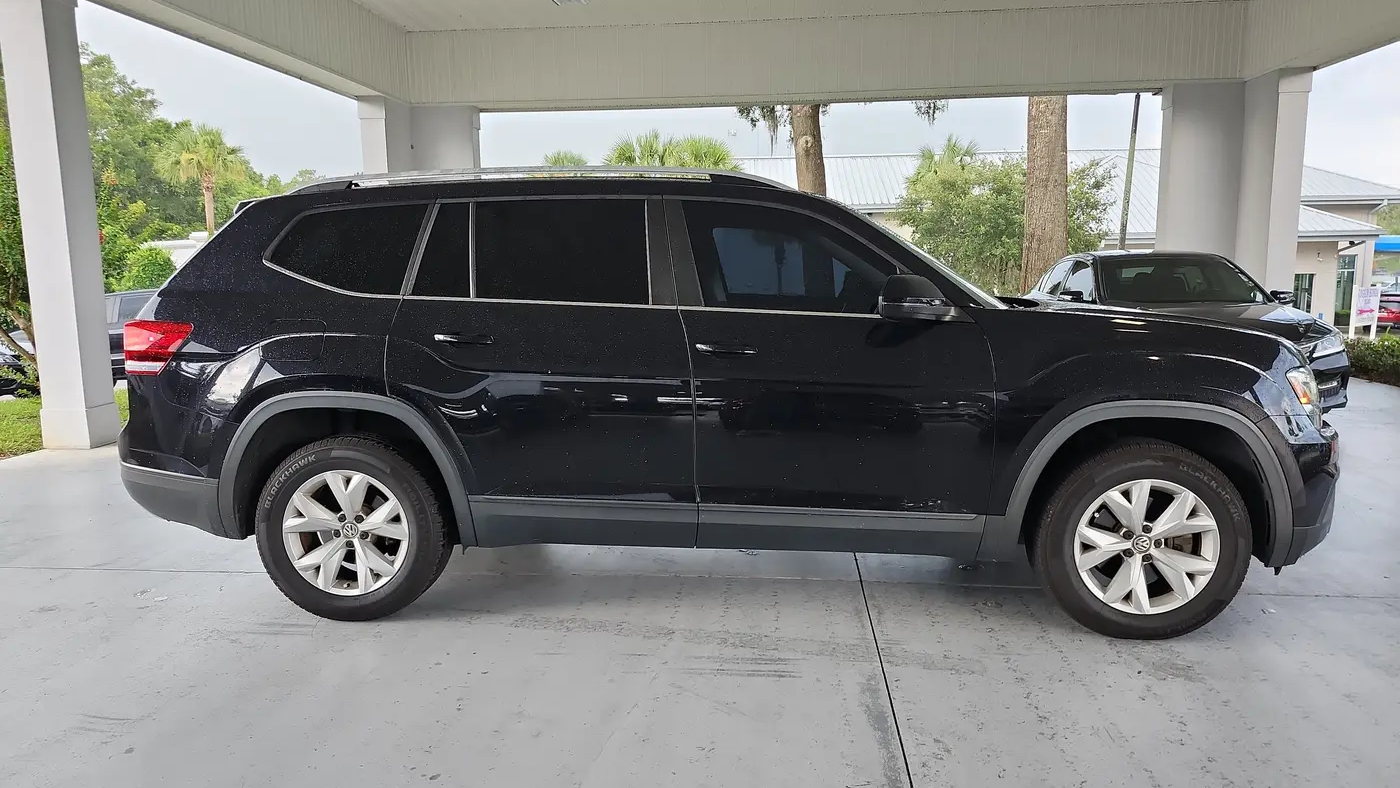2018 Volkswagen Atlas V6 SE